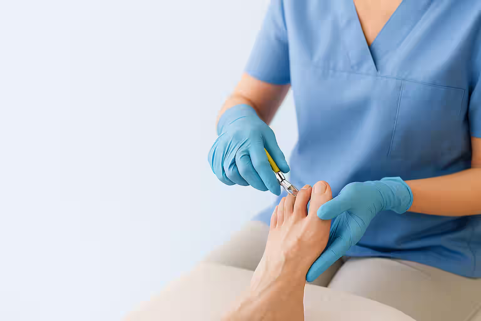 Does Medicare Really Cover Routine Foot Care? Here's the Answer